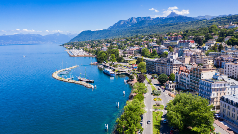 Importance of Évian-les-Bains in Tour de France history